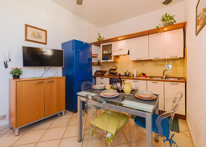 Scirocco By Interhome Viareggio