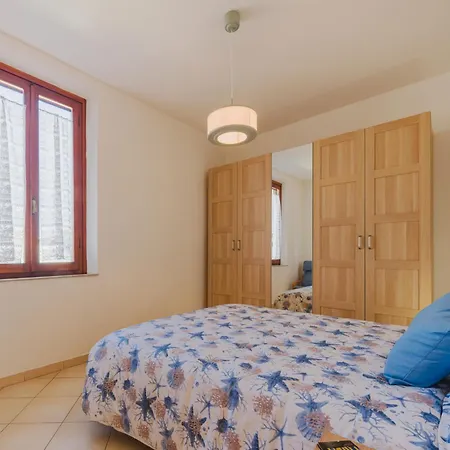 Apartamento Scirocco By Interhome