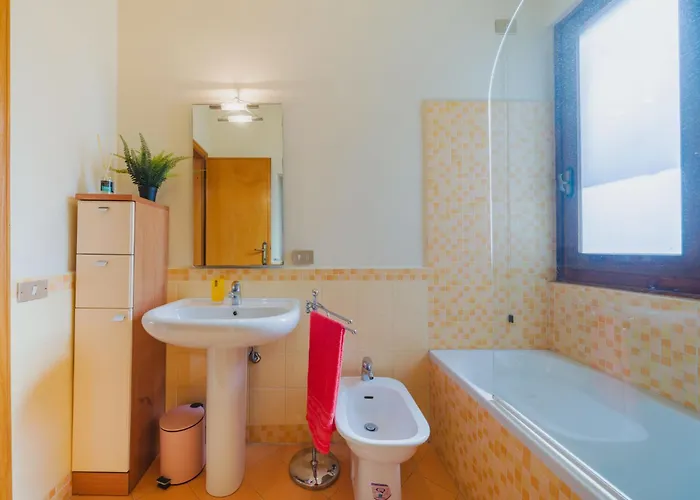 Apartment Scirocco By Interhome